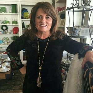 Meet your Posher, Brenda